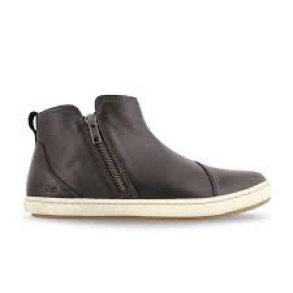 Taos bootsie black leather‎ ankle boots women’s size 9 basics casual minimalist